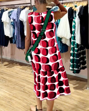 Φόρτωση εικόνας στο εργαλείο προβολής Συλλογής, Αμάνικο εμπριμέ φόρεμα με στρογγυλή λαιμόκοψη
