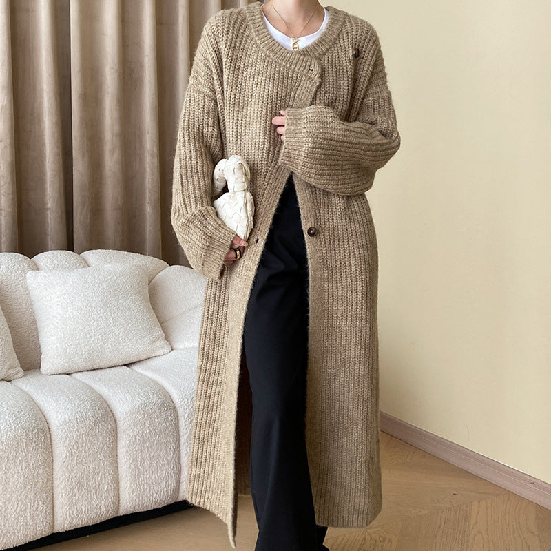 Γυναικείο πουλόβερ με μεσαίο πλεκτό τεμπέλικο στυλ